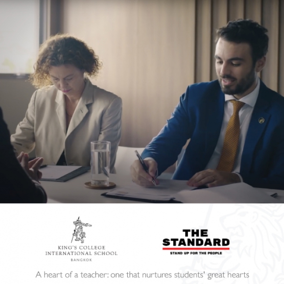 A heart of a teacher: one that nurtures students' great hearts