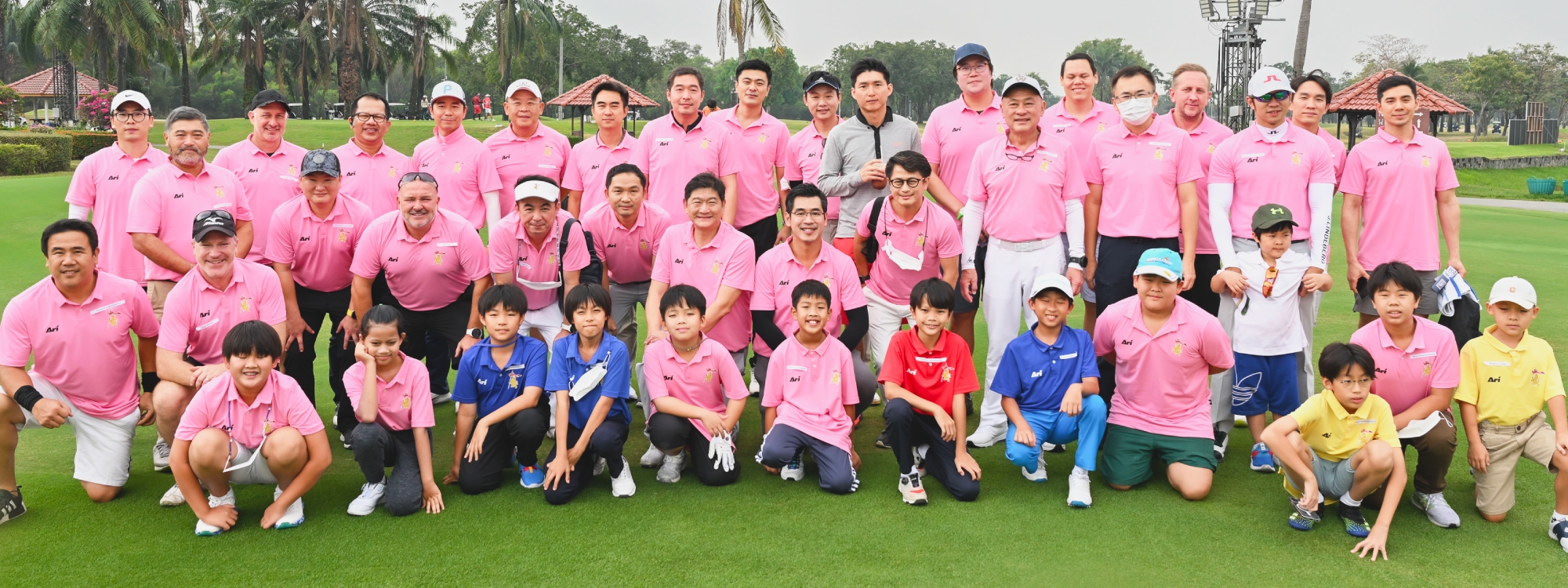 Parents of King’s Bangkok Family Golf Day