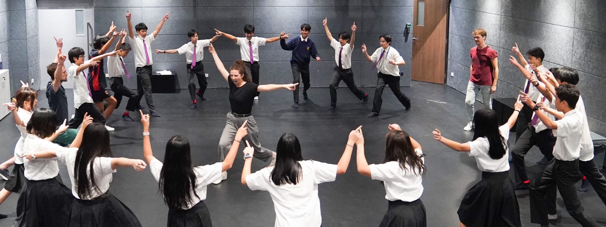 The HandleBards: a Shakespeare Theatre Company at King’s Bangkok