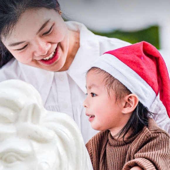 King’s Bangkok Christmas Fair 2025: White Christmas of Love and Memory