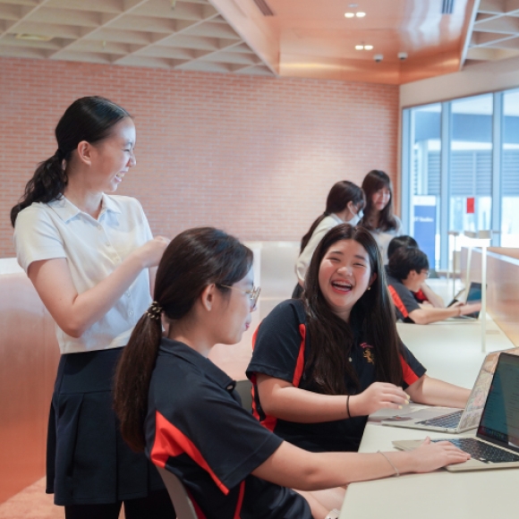 A Senior Peer-to-Peer Mentoring Programme