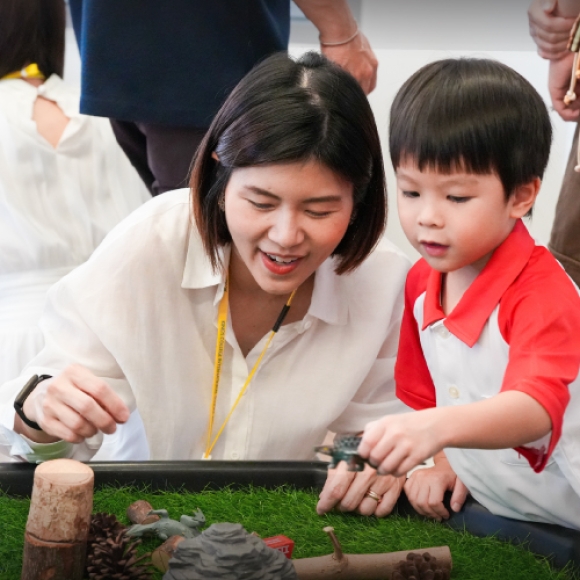 A Warm Welcome to Our King's Bangkok Family